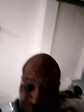 Czat XXX na żywo – alfiebrown007