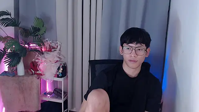 pinkcock_froi2305 网络视讯表演