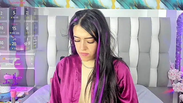 IsaDiiaz Chat XXX in diretta