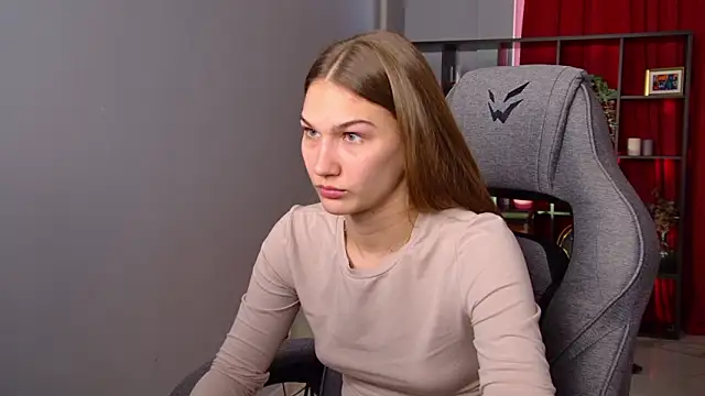 Chat XXX en directo de Sweet_Emilya