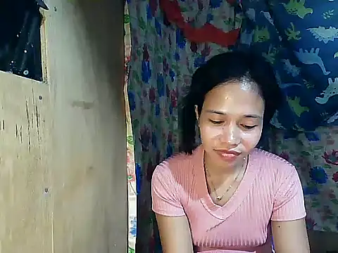 Chat +18 de PinaySkinnyGirl ao vivo