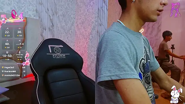 osamu_tay Adlı Modelin Canlı XXX Sohbeti