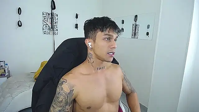 عرض كام Leonard_Price