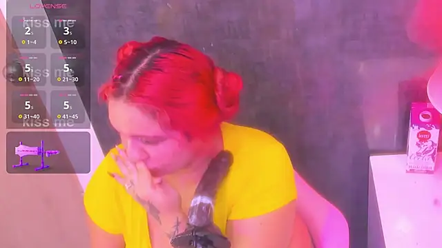 Chatroom XXX en direct de sharlotthe_bigass