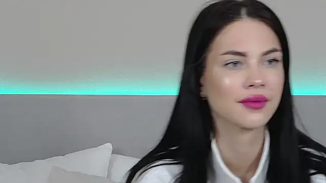 Chatroom XXX en direct de RachaelMils