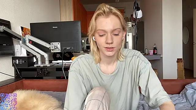 Chatroom XXX en direct de HirokoMassengills