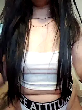 Chatroom XXX en direct de halii21