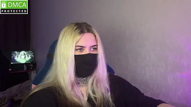 Xtoni_'s Live XXX Chat