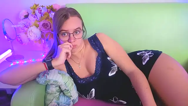 Sofia_Bushe Chat XXX live