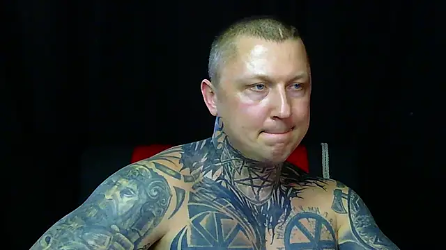 devilWithTats: вебкам-шоу