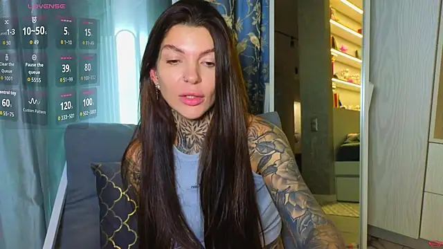 tattooedBabyy: онлайн-секс-чат