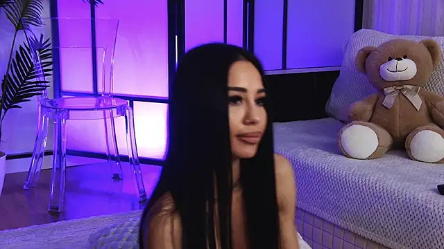 OnlyXandra: онлайн-секс-чат