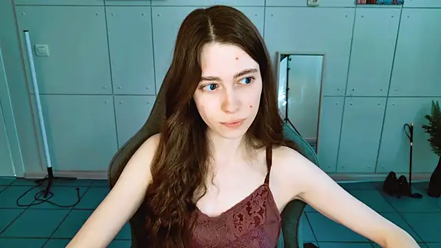 Yoka_paradoXXX: онлайн-секс-чат