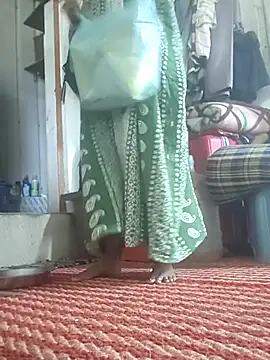 Sweet-runi's Live XXX Chat