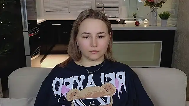 Mira_Mermayd Chat XXX in diretta