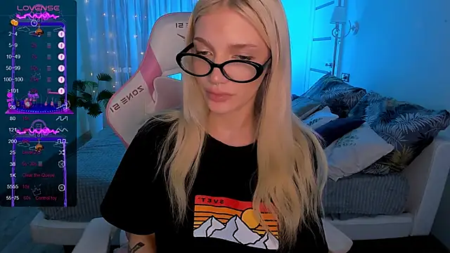 AnyaTaylor_'s Live XXX Chat