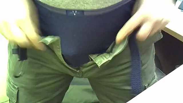 nikdov3's Live XXX Chat