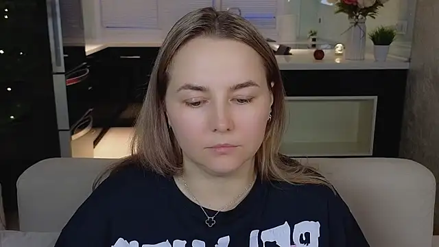 Živý XXX chat Mira_Mermayd