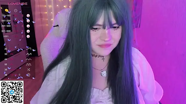 SelenaCuteのライブXXXチャット