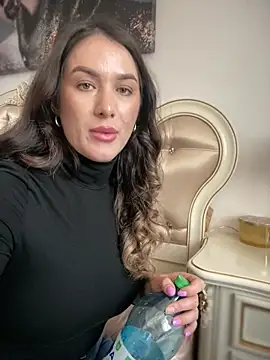 HotXMom_ লাইভ XXX চ্যাট