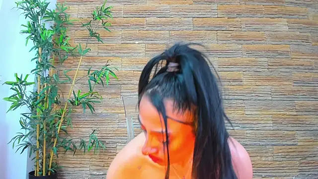 Cupcake_Izzy Obrolan Langsung XXX