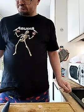 Czat XXX na żywo – SirAbuser