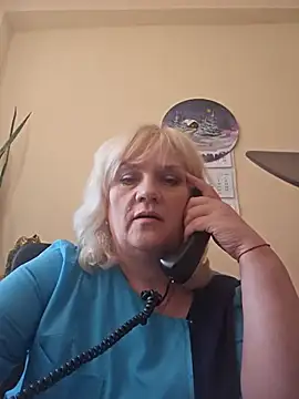 Онлайн чат XXX AliceStar333