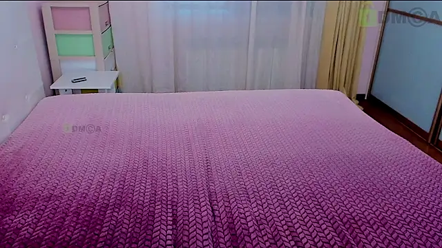 I-JUST-I লাইভ XXX চ্যাট