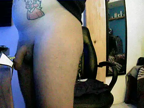 Fuckboyhot23j webkamerás műsora