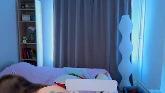 MilenaSaint Chat XXX in diretta