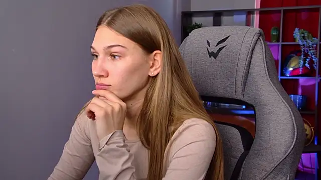 دردشة Sweet_Emilya الجنسية المباشرة