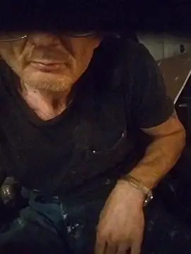 ROBERT0516: вебкам-шоу