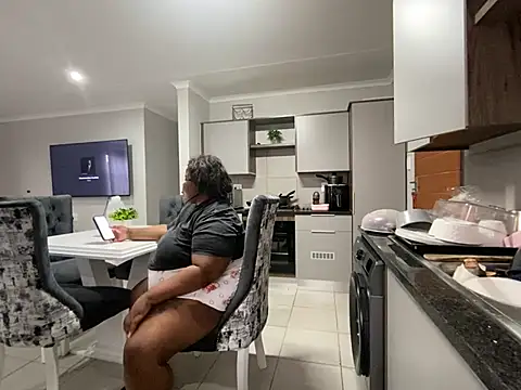 Chatroom XXX en direct de MissLola27