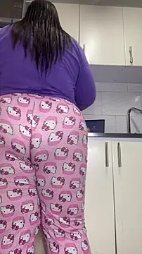 Chloee_Peach Chat XXX in diretta