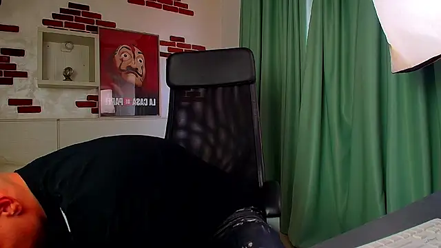 ElijahThorne Show Webcam