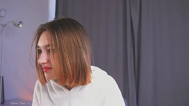 Chat XXX en directo de Leyla_crsh