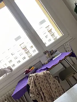 WaifuuKia Chat XXX live