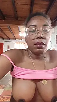 ChanneldelaCroix Chat XXX in diretta