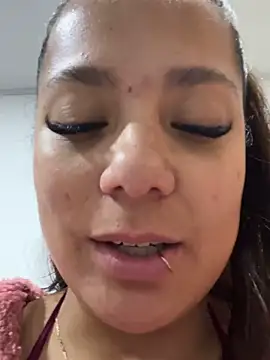 แชท XXX สดของ Pretty__Milf