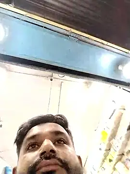 Show modela avi007p na web-kameri