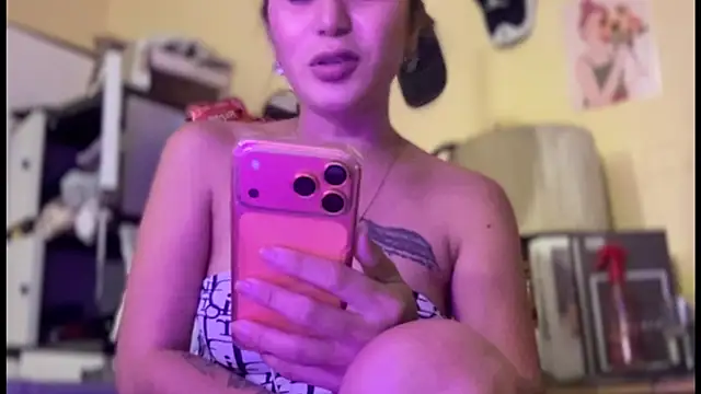 CassieXMargaのウェブカメラショー