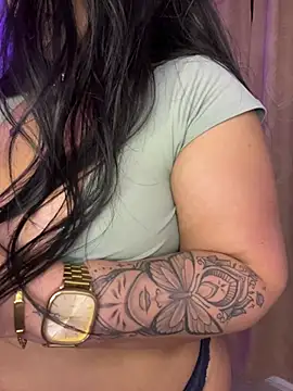 Vicky_SaidiのライブXXXチャット