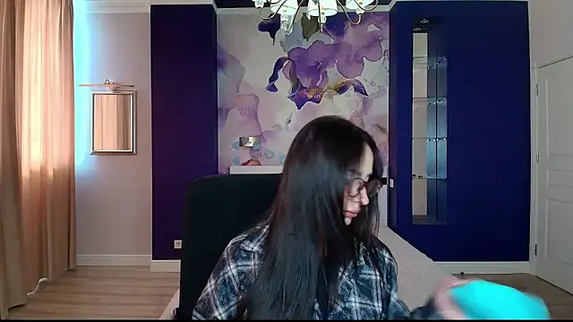 AmandaRaysi Webcam Show