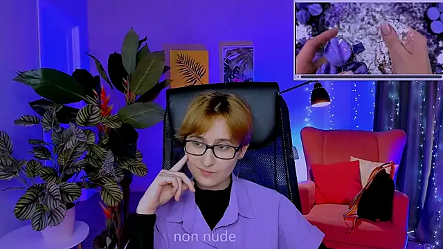 LixeLuna: вебкам-шоу