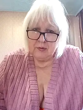 Alexia64231 Adlı Modelin Web Kamerası Şovu