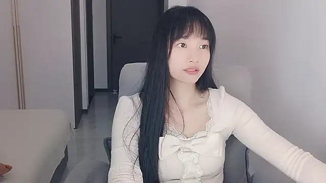 Lisa-3333 – Live XXX-chat