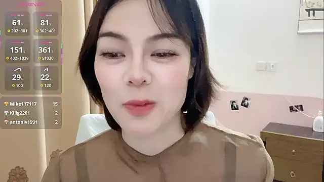 Chat +18 de Linda-LL ao vivo