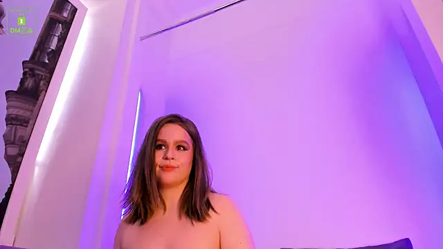 Chatroom XXX en direct de ErikaLust