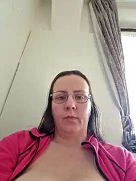 Czat XXX na żywo – Goodass7