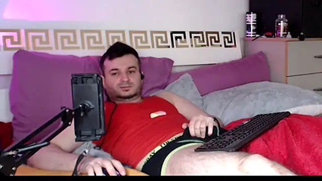 iuligruia69's Live XXX Chat